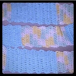 NWOT little kids dainty scarf